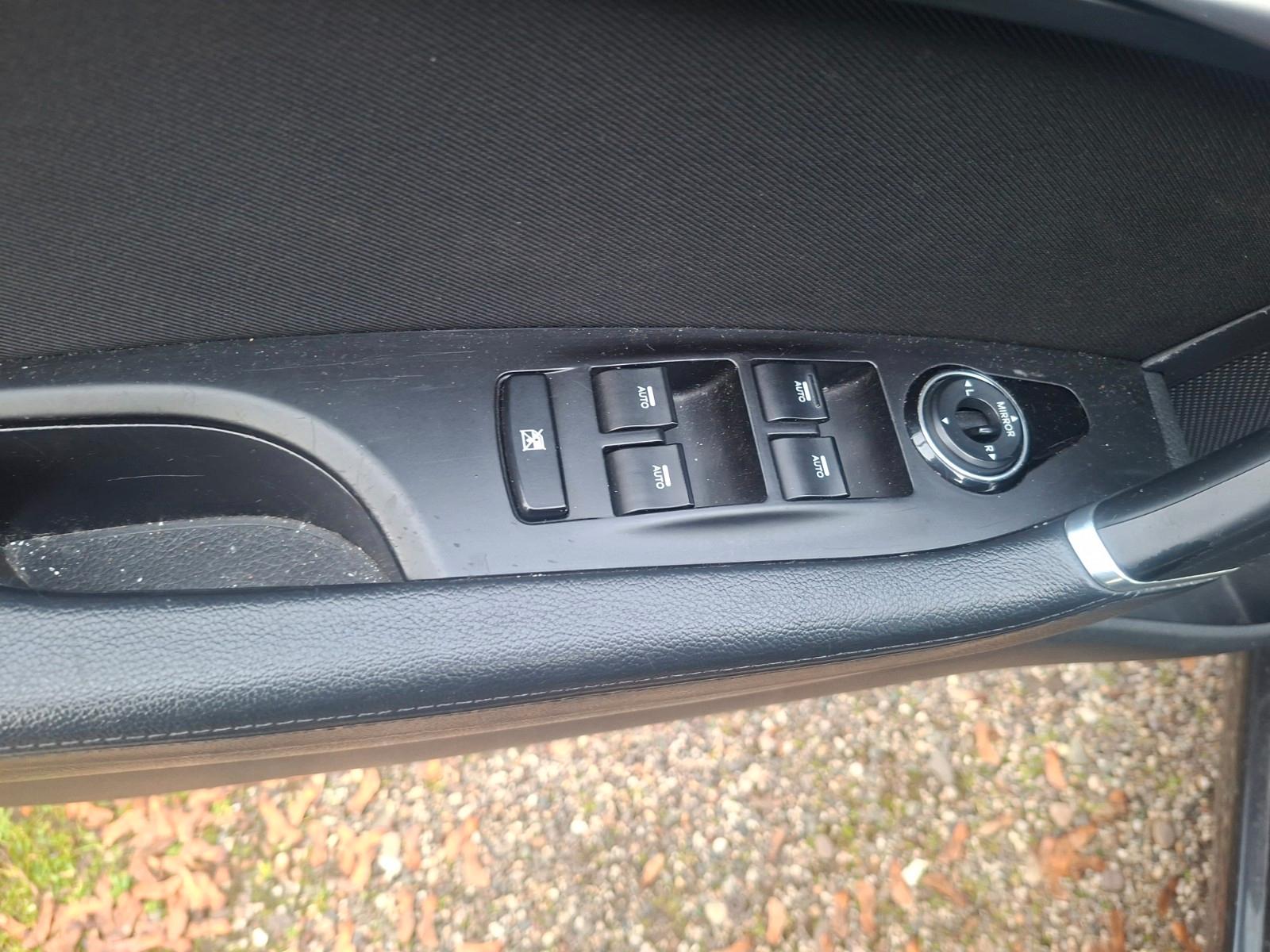 Hyundai i40 2014 — photo 14