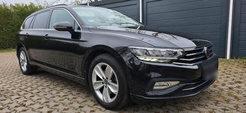 Image of Volkswagen Passat Variant