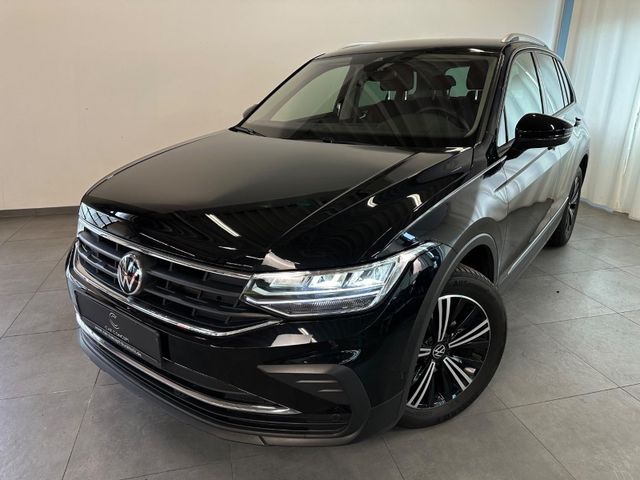 Volkswagen Tiguan Active 2.0 TDI DSG ACC KAMERA AHK KESSY