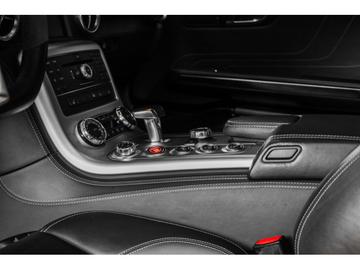 صورة مصغرة 19 لـ 2010 Mercedes-BENZ SLS AMG