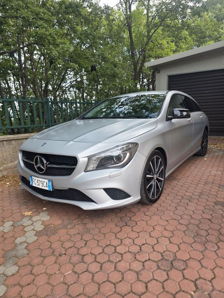 MERCEDES-BENZ Mercedes-benz CLA 200 d S.W. 4Matic Automatic Pr