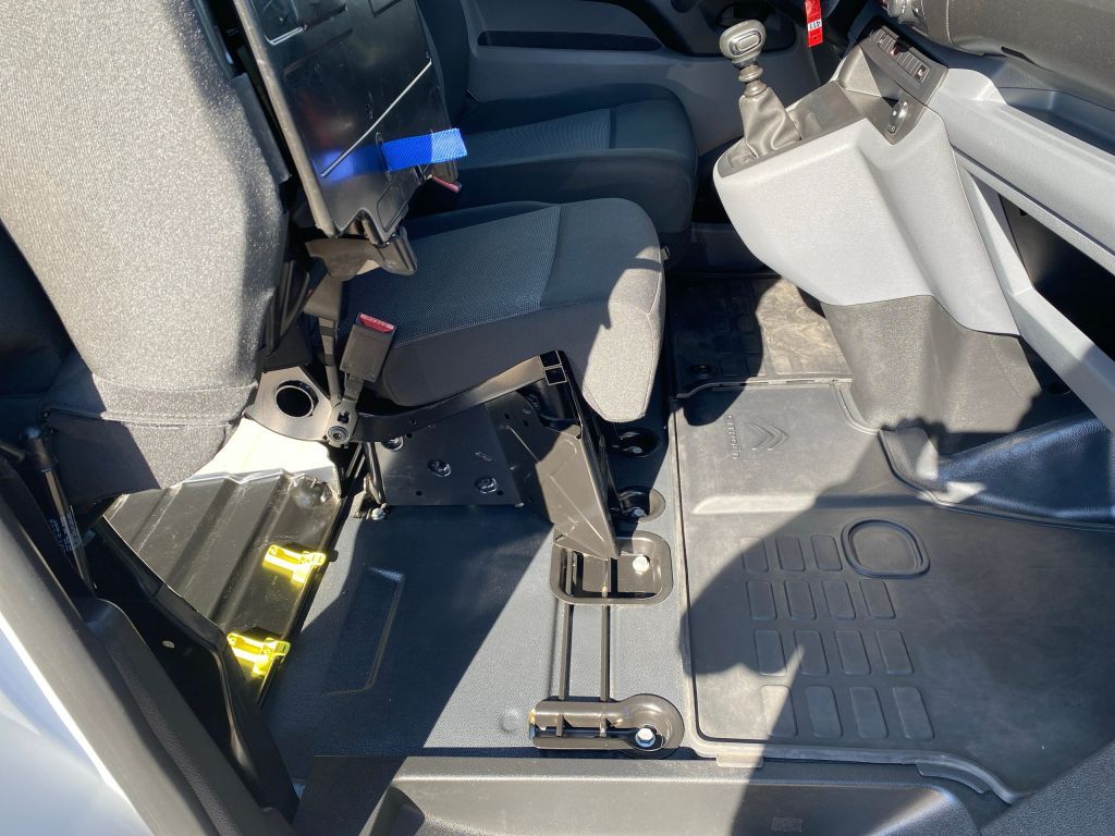 Fahrzeugabbildung Citroën Jumpy M 120 Club *Cam*Innenverkleidung*TWA*