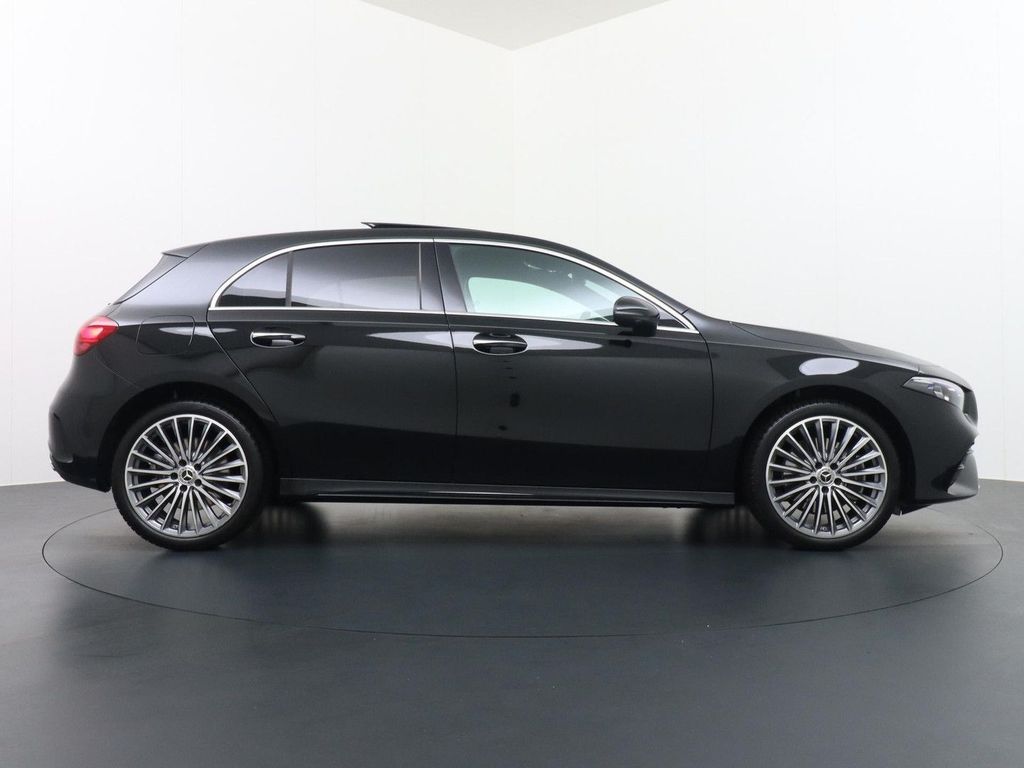 Mercedes-Benz A 250 e Star Edition AMG Line Plus | Panorama -