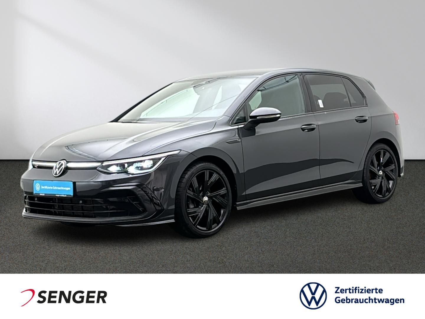 Volkswagen Golf VIII R-Line 1.5 eTSI DSG CarPlay LED ACC