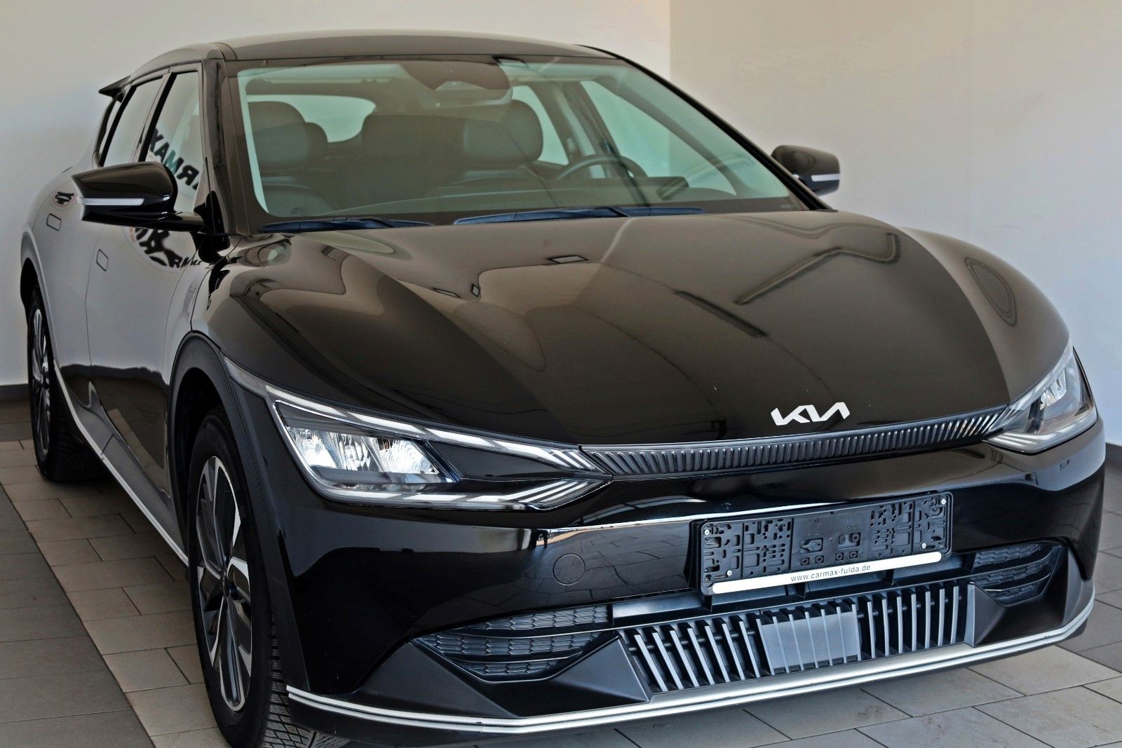 Fahrzeugabbildung Kia EV6 Air 77,4 kWh, Leder,Navi,LED,SH,Kamera,ACC