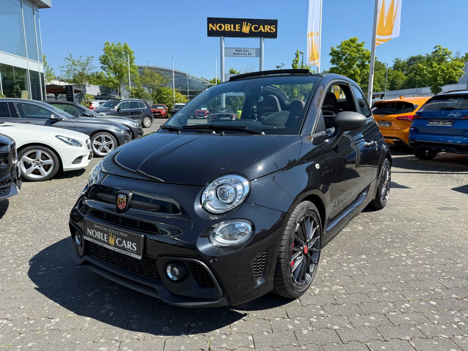 Fahrzeugabbildung Abarth 595C Competizione SHZ XENON NAVI