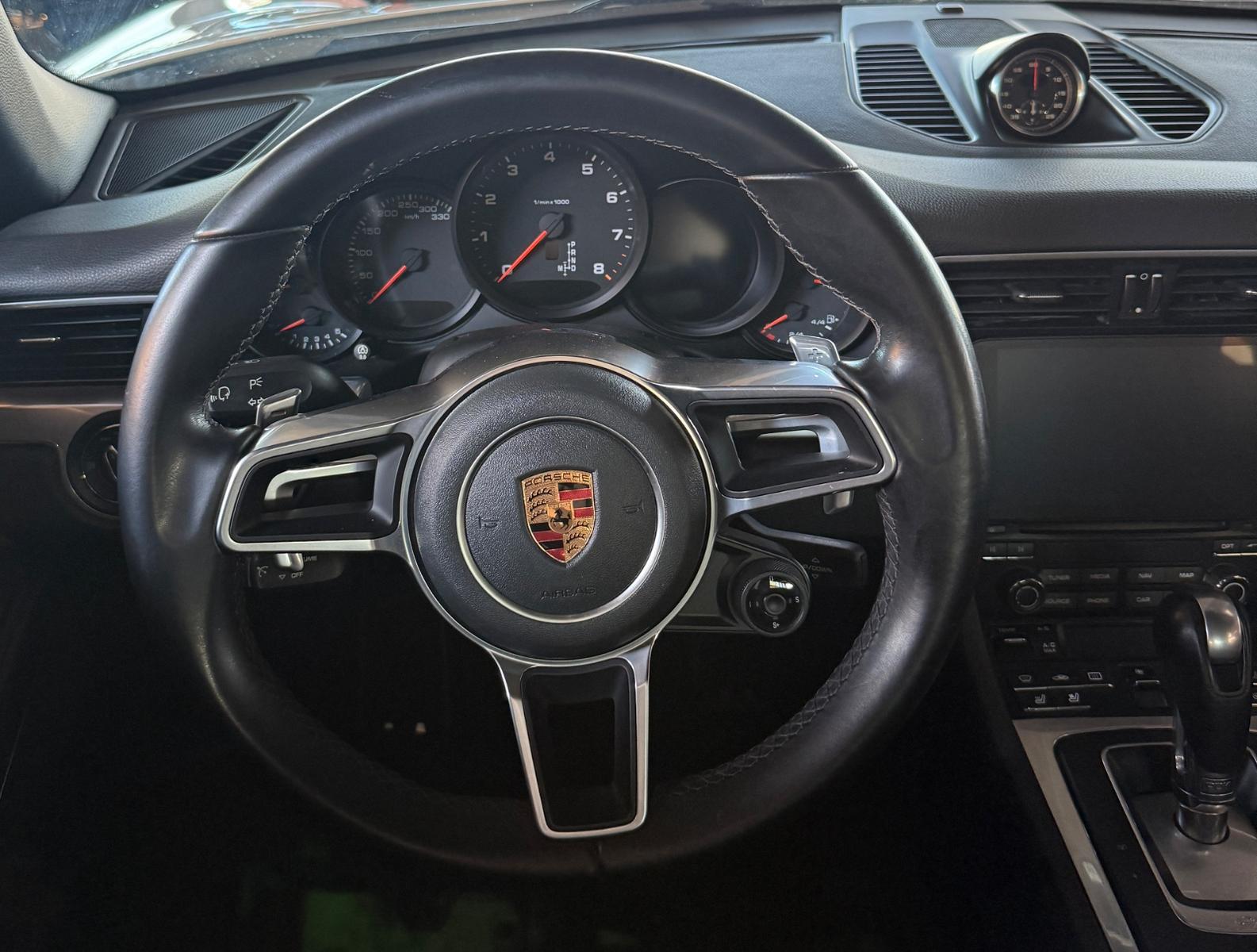 PORSCHE 911 - 991 - CARRERA CABRIOLET
