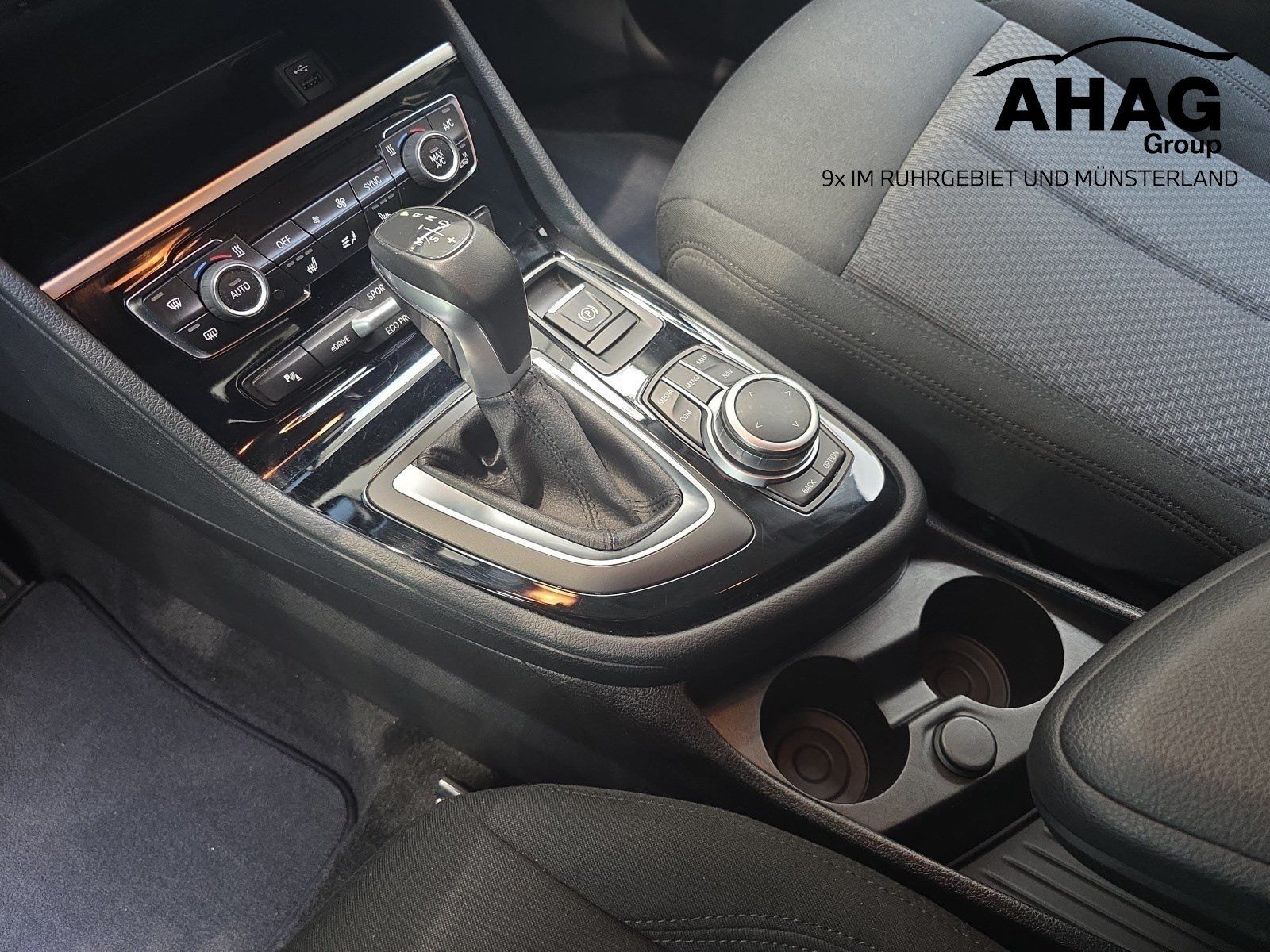 BMW 225 Active Tourer - Bild 11