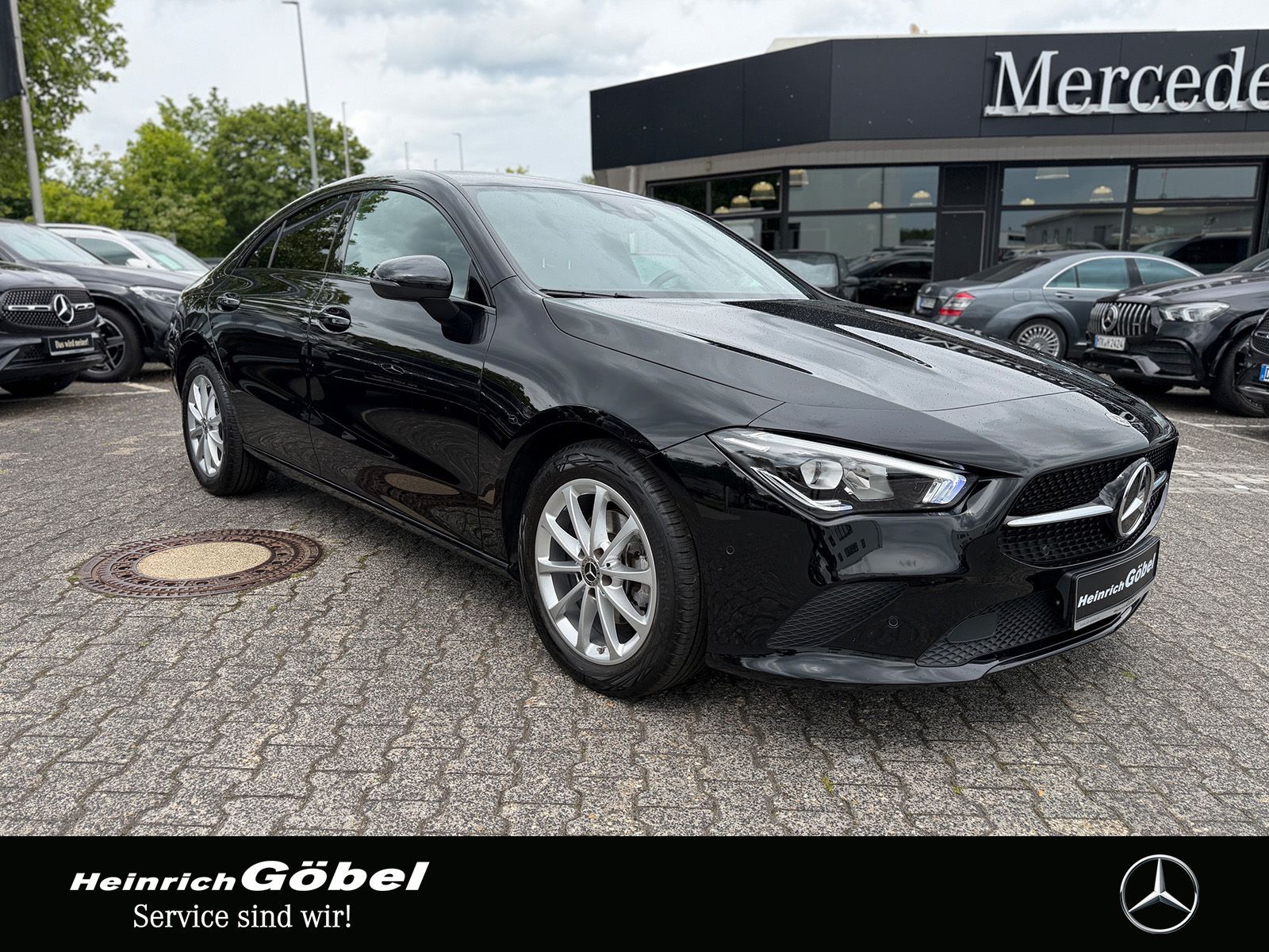 Fahrzeugabbildung Mercedes-Benz CLA 180 Progressive (EURO 6d)