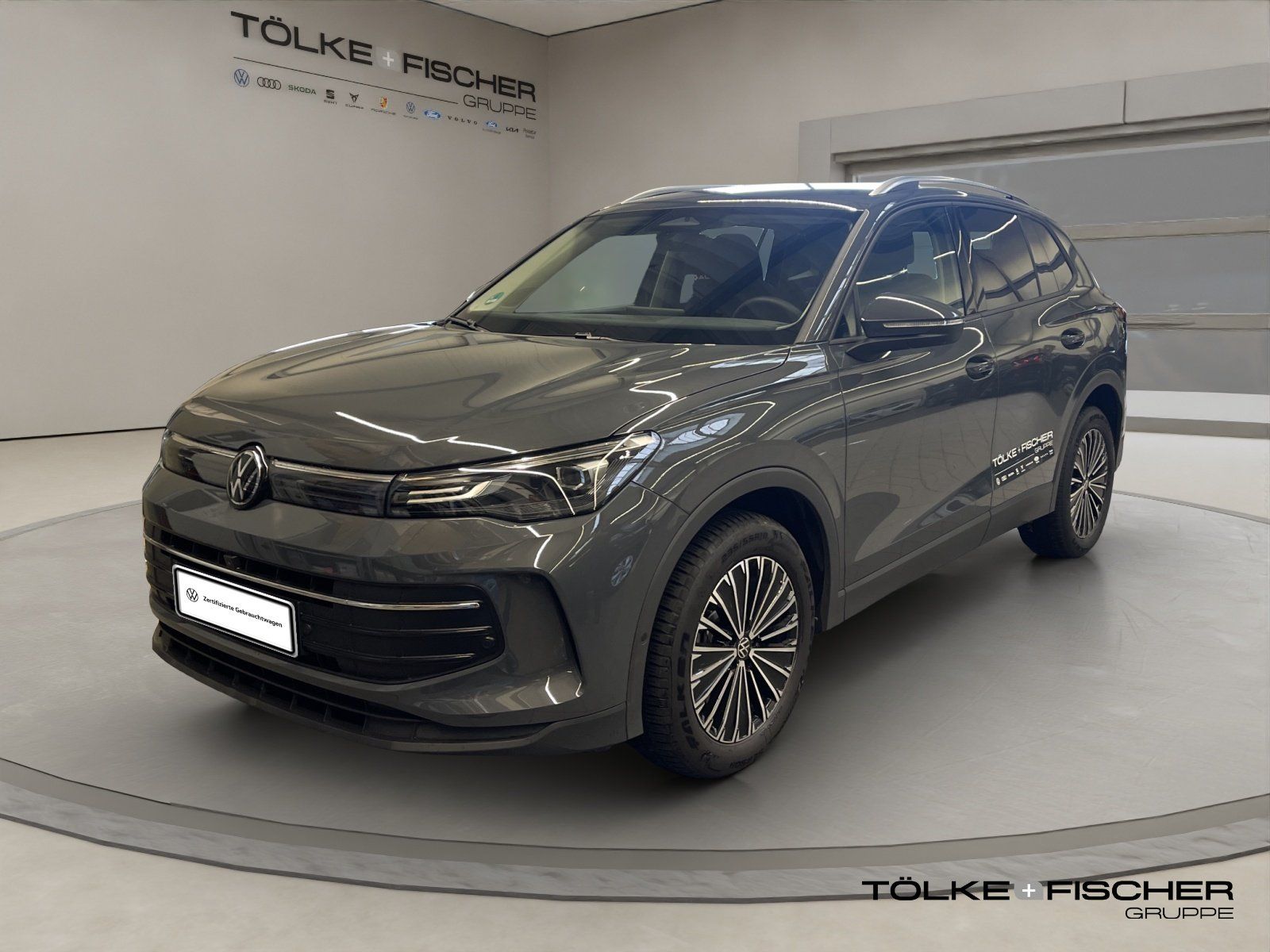 Volkswagen Tiguan 2.0 TDI W Life ACC AHK AUT Kam. Navi 360 imagem 2