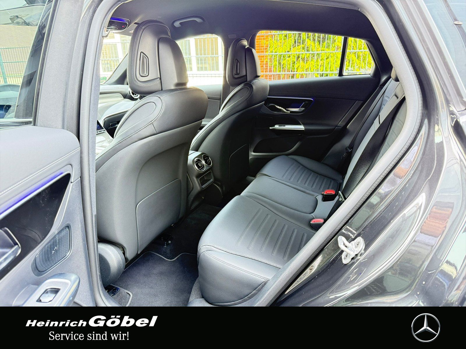 Fahrzeugabbildung Mercedes-Benz GLC 220 d 4M Coupé*AMG*AHK*360°KAMERA*DISTRONIC*