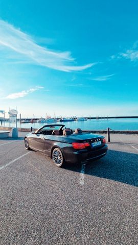 BMW 320i Cabrio Limited Edition Exclusive