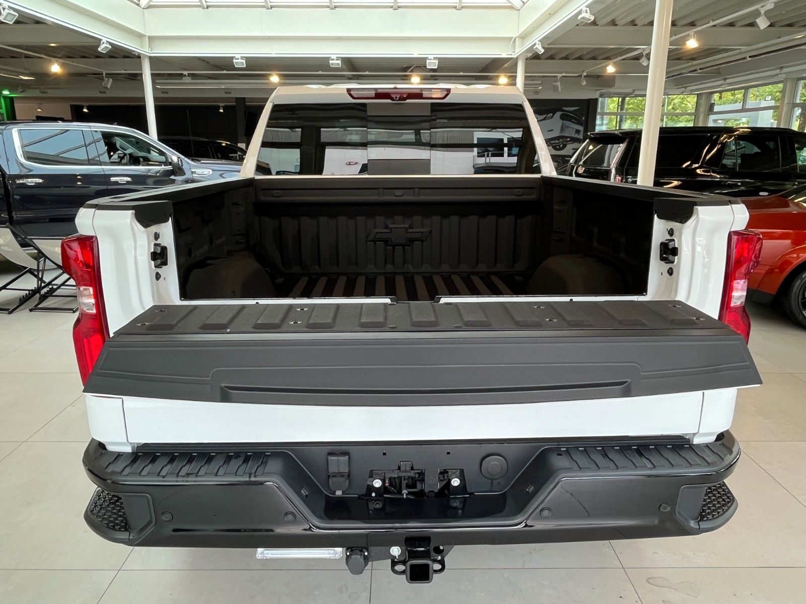 Fahrzeugabbildung Chevrolet Silverado ZR2 V8 6.2*Head-Up*360°*Offroad*AHK