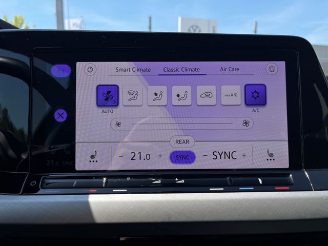 Golf Variant 8 Life 2.0 TDI DSG Navi*Kamera*Assi