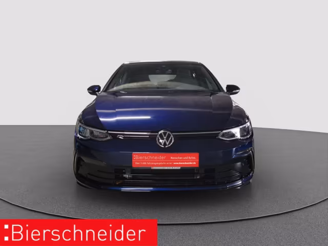 Volkswagen Golf 8 2.0 TSI DSG R-Line AHK PANO CAM ACC
