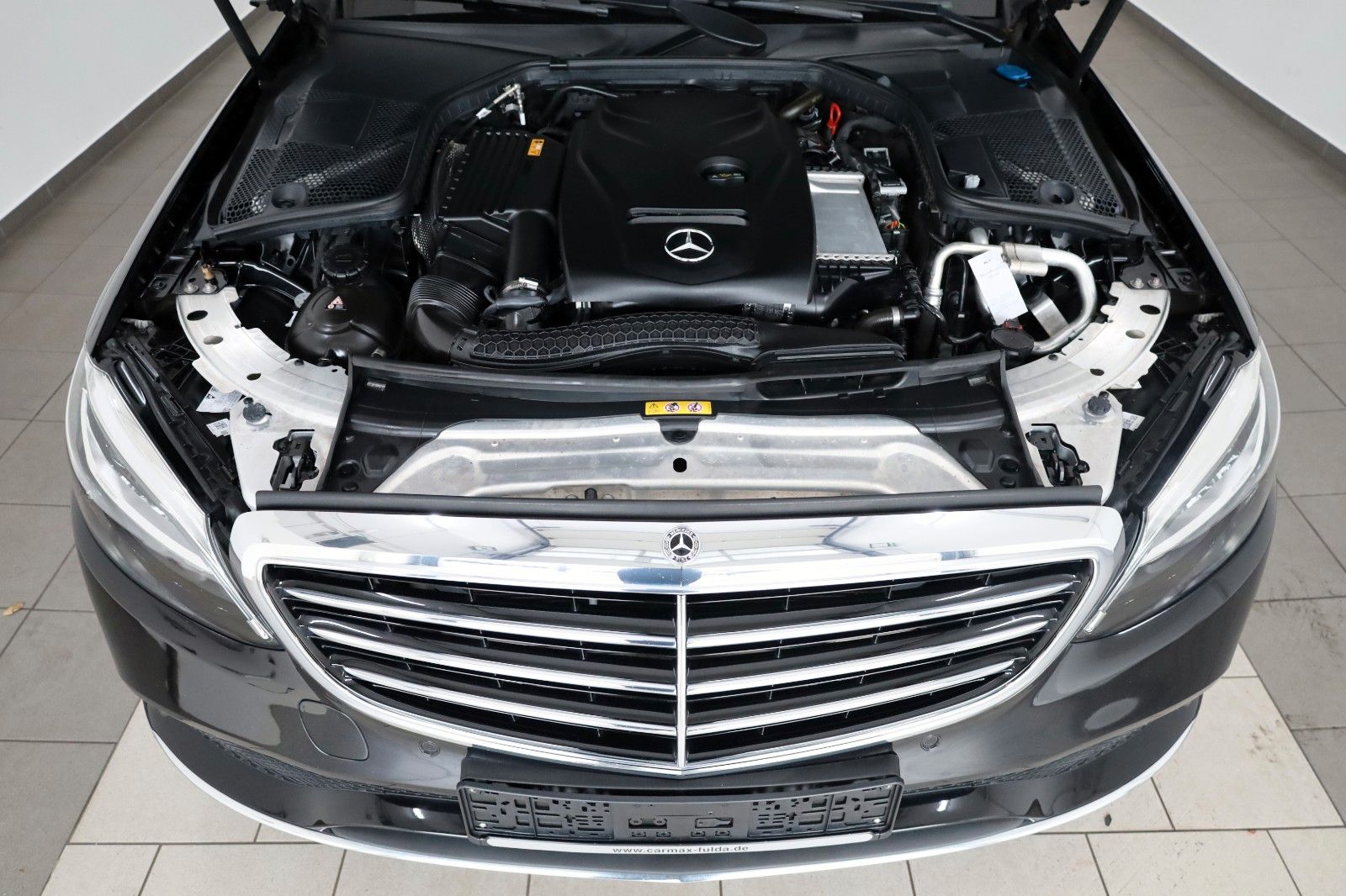 Fahrzeugabbildung Mercedes-Benz C 180 CGI T T.Leder,Navi,LED.Panorama,Kamera