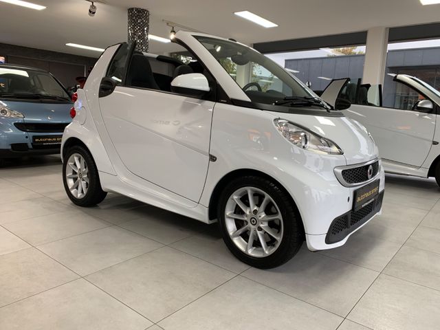 Smart ForTwo  cabrio*Nur 19700 km*Carplay*Servo