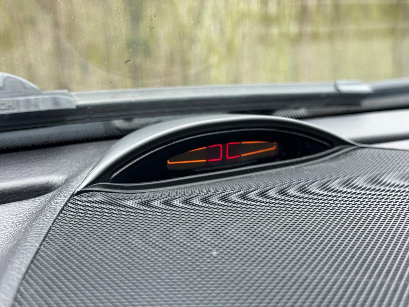 Fahrzeugabbildung Mercedes-Benz C 160 1.8 AUTOMATIK/SITZHZG/PDC/SCHECKHEFT/KLIMA