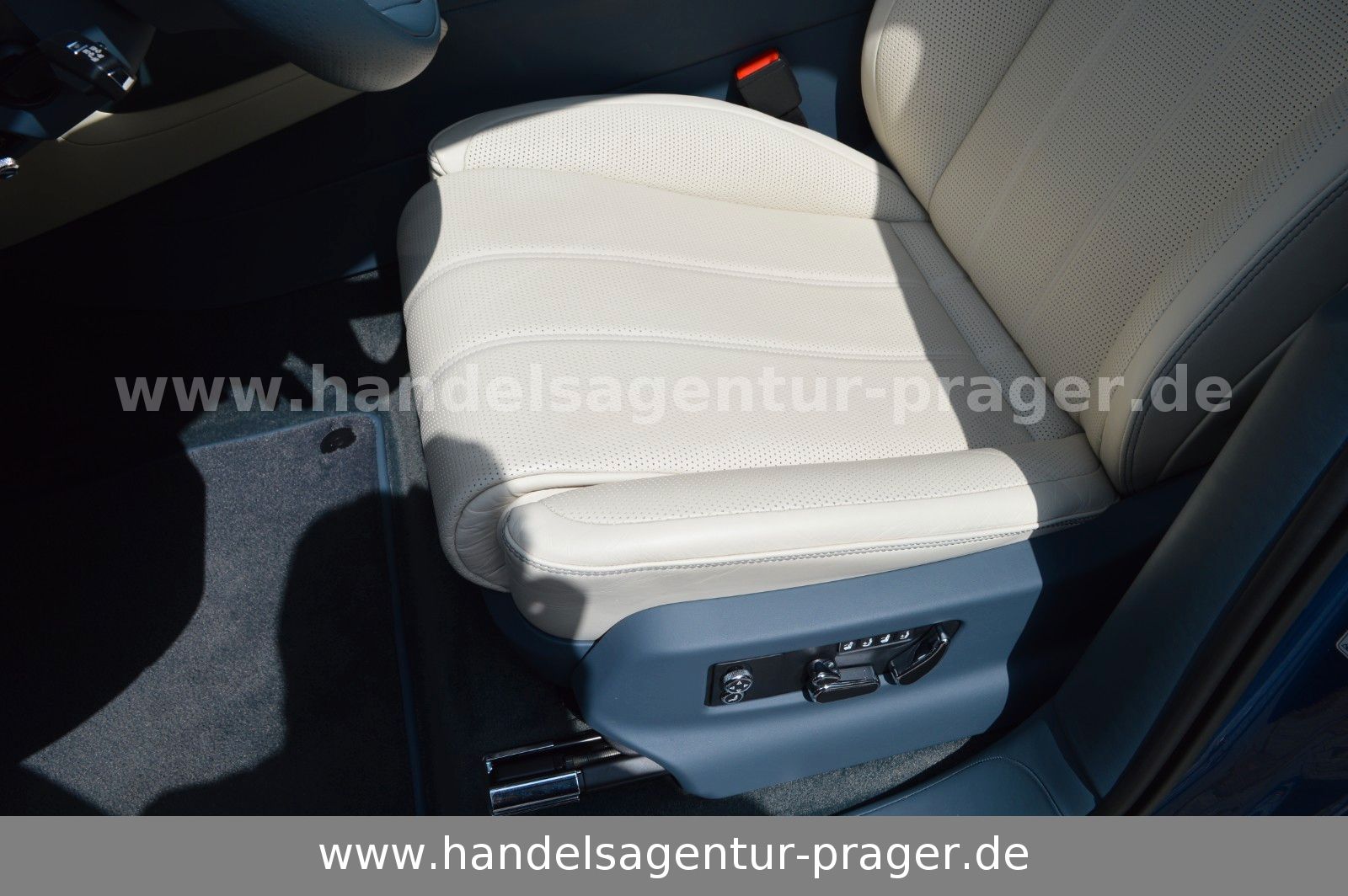 Bentley Bentayga 3.0 Hybrid Azure 4WD Autom. foto 19
