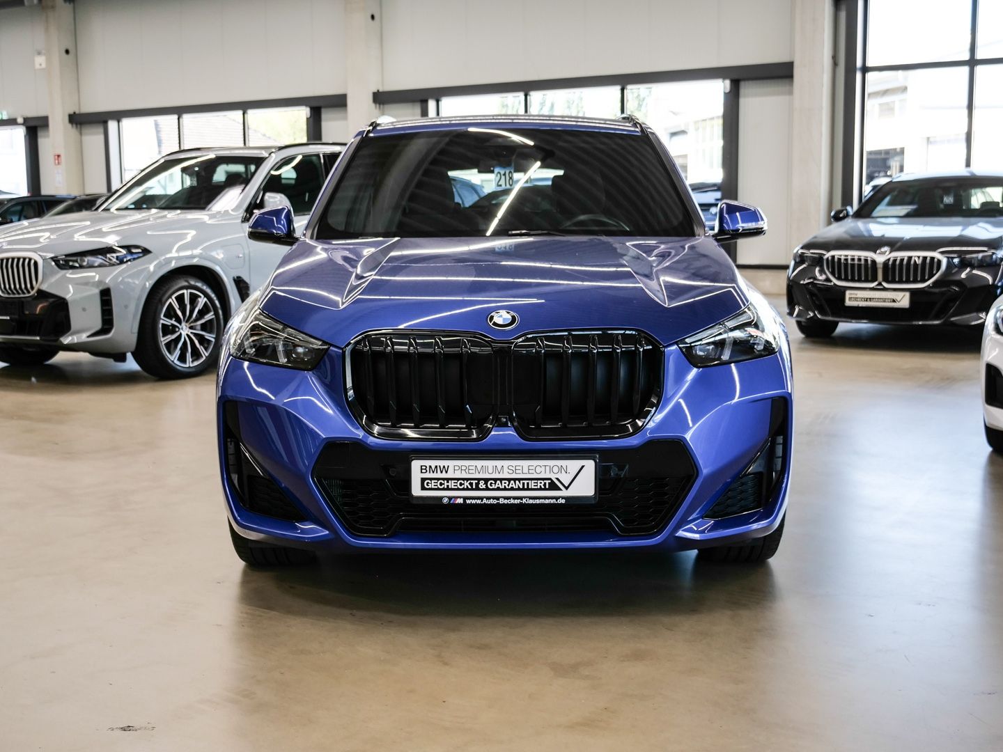 BMW X1 xDrive 23 i M SPORT PRO HUD El. Fondsitzver foto 3
