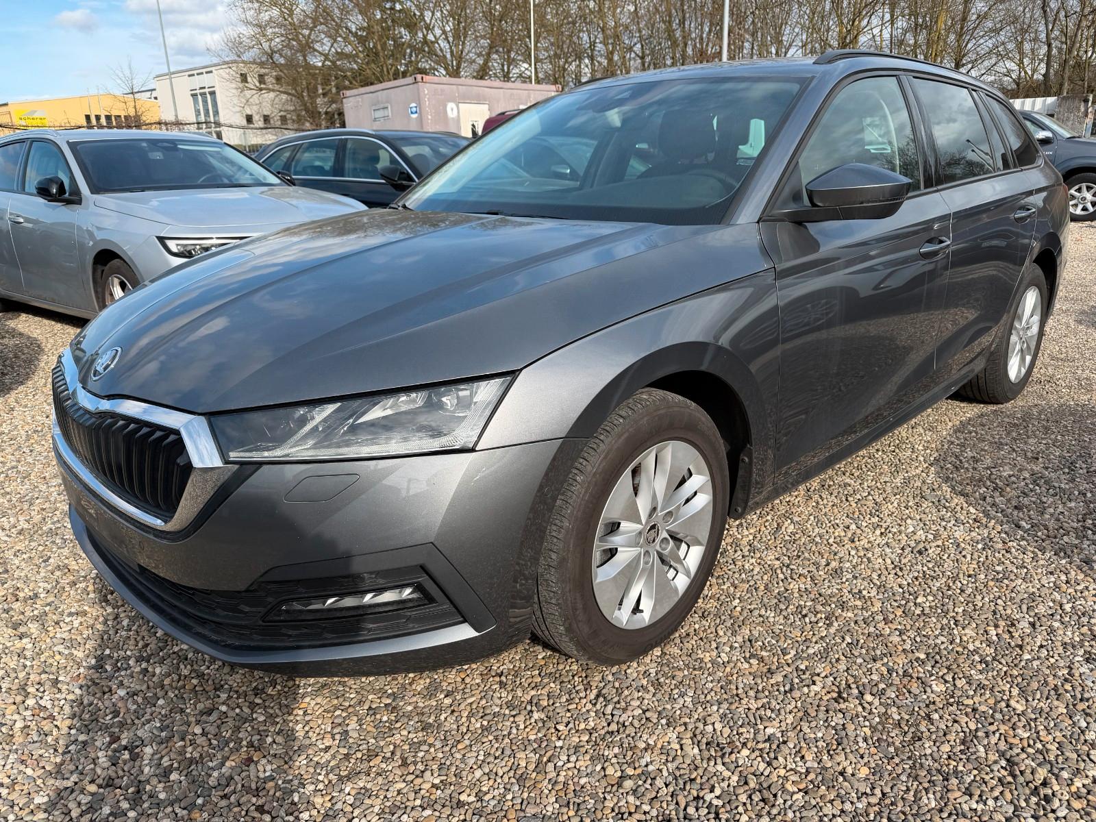 Skoda Octavia Combi Ambition+STDHZ+SHZ+LHZ+MASAG+DISTR