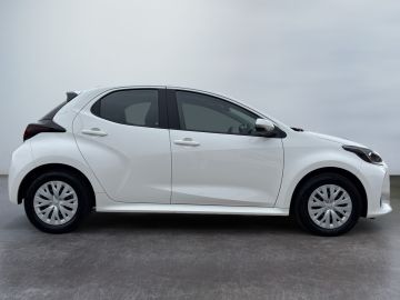 Toyota Yaris - 10