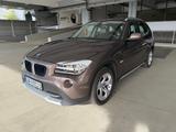 BMW X1 xDrive20i - Allrad*AHK*PDC*Klima*Sitzhzg*BiXe - BMW X1: Braun