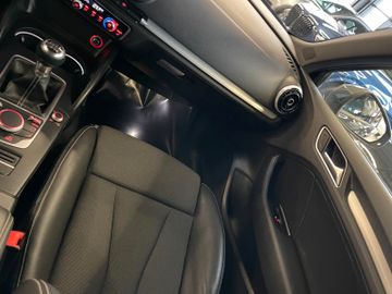 Audi A3 S line *Sportpaket*Klima*Xenon*PDC*Navi*SHZ*