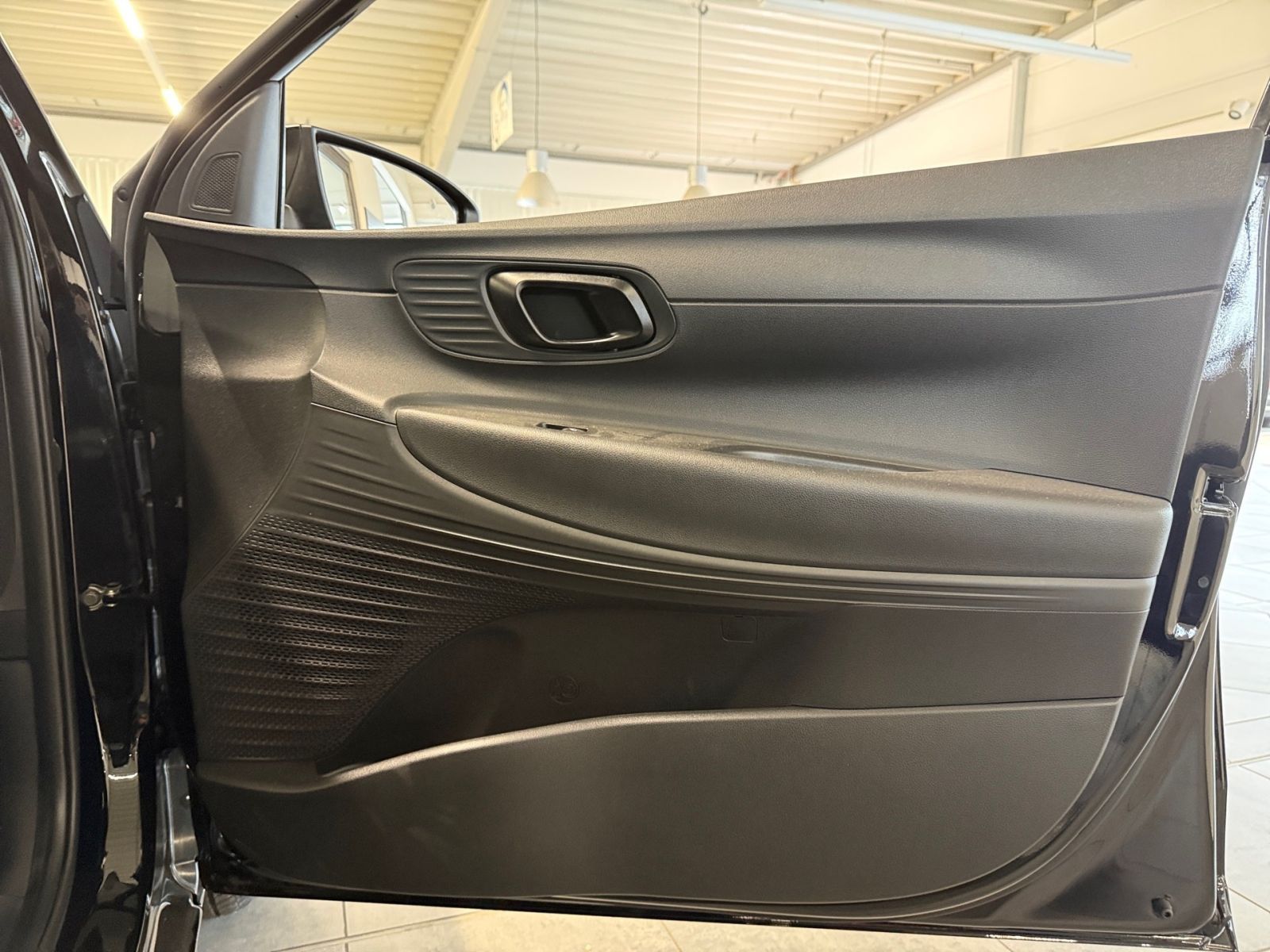 Fahrzeugabbildung Hyundai i20 1.0 T-GDI Select Navi Kamera