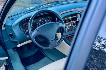 1999 Aston Martin DB7 缩略图 11