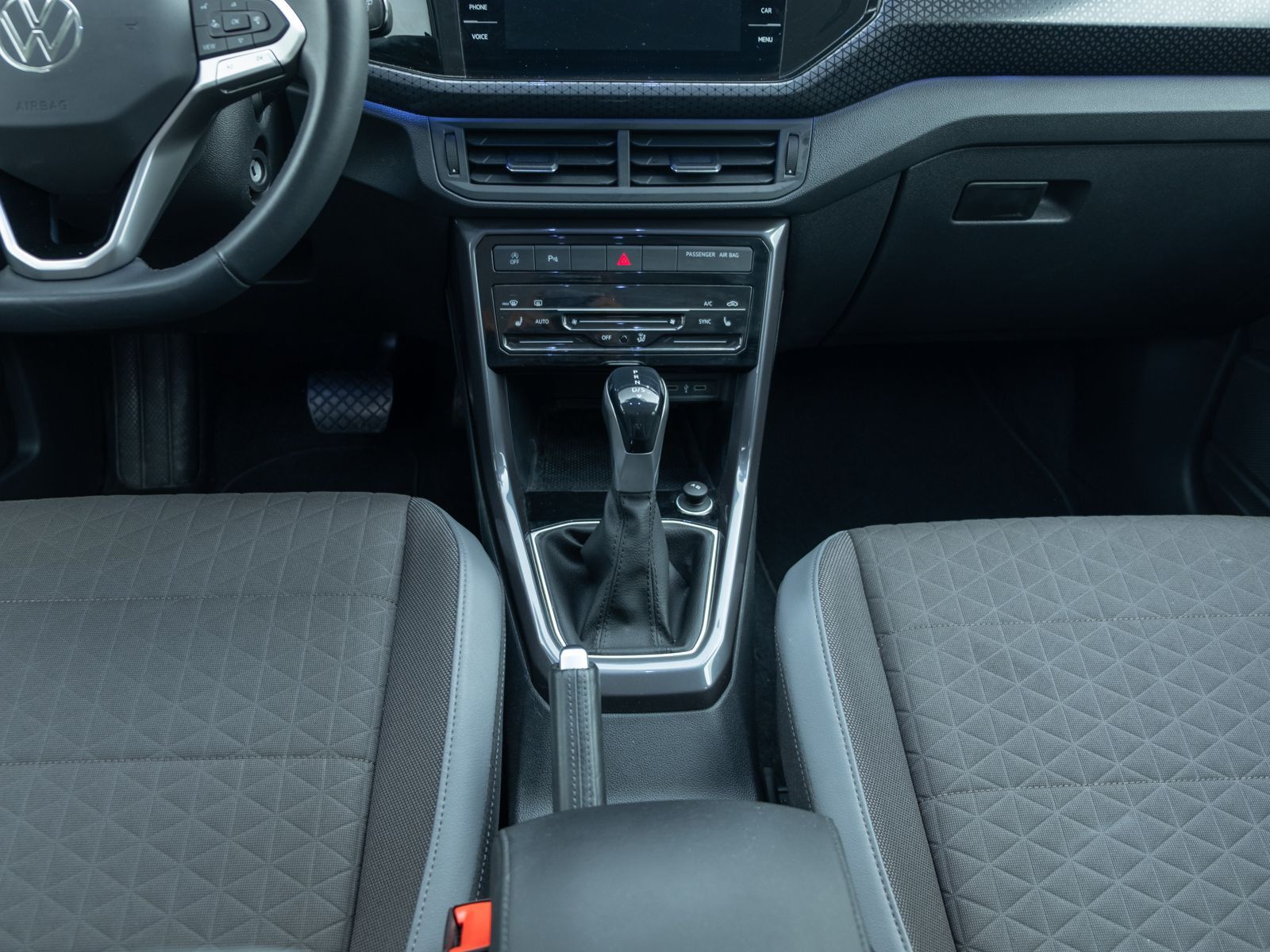Volkswagen T-Cross - Bild 18