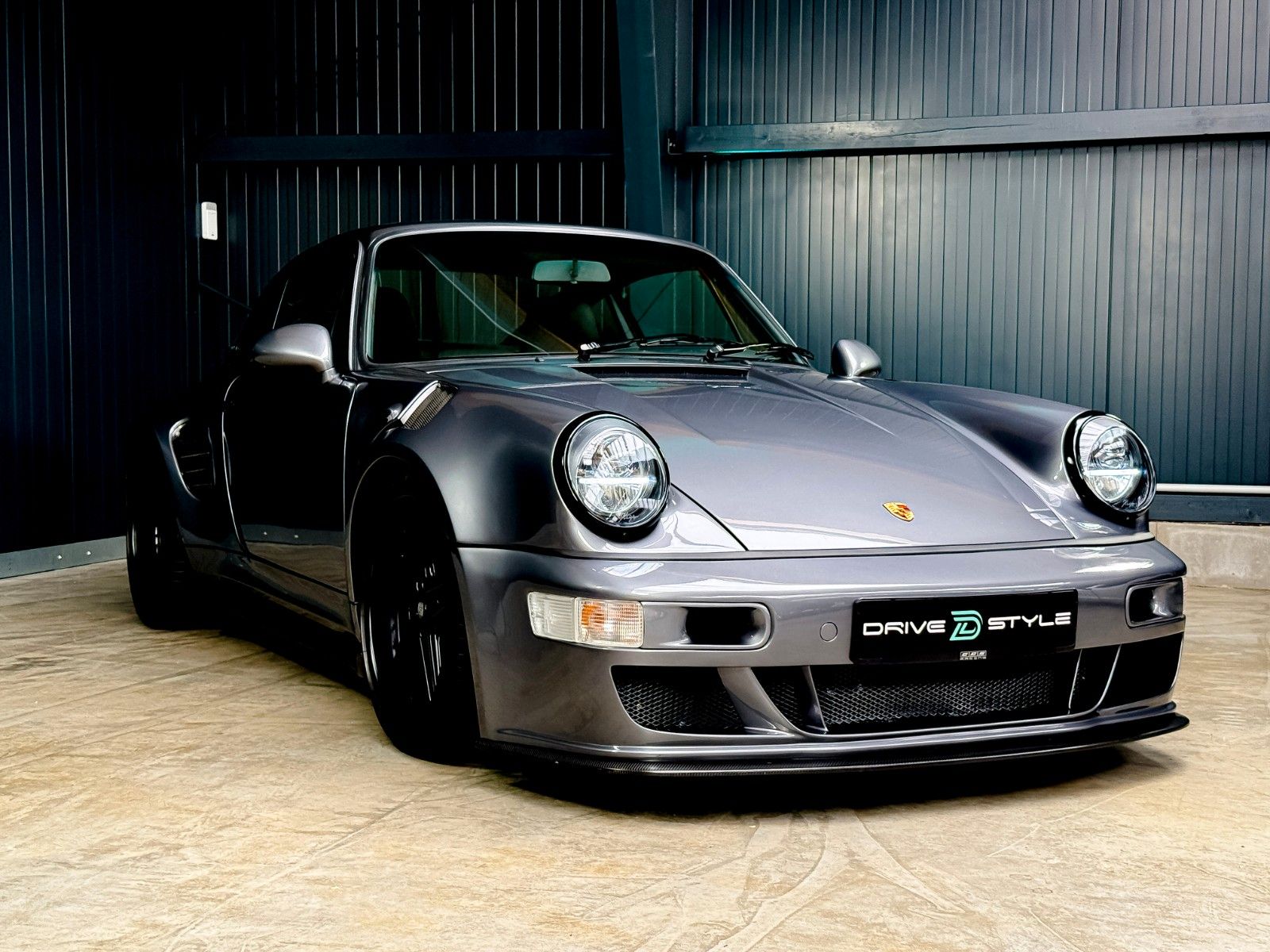 Fahrzeugabbildung Porsche 911 Kimaera 1 of 28