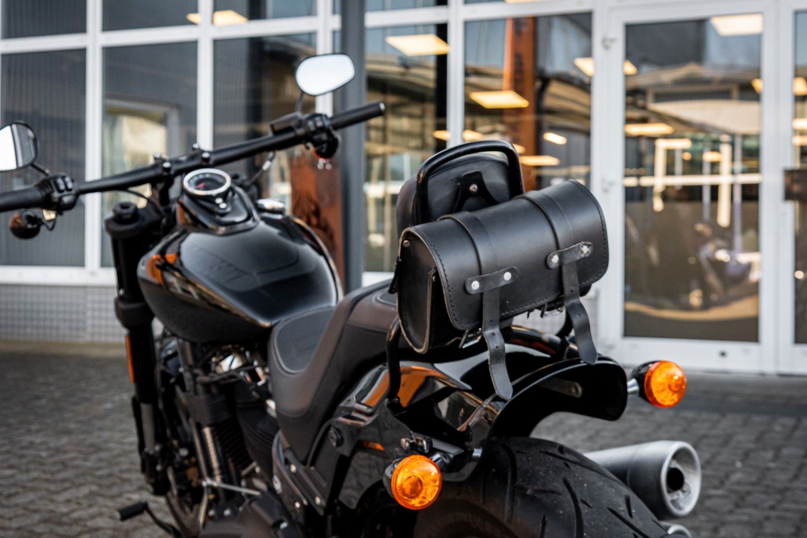 Fahrzeugabbildung Harley-Davidson FXFBS FAT BOB 114 CUI SOFTAIL