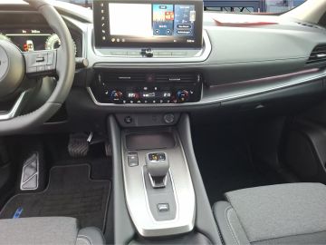 Nissan Qashqai N-Connecta 1.3 DIG-T °LED°Navi°SHZ°BF°