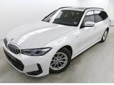 BMW 320i Touring M Sport Pano HeadUp Memory 360°Kam