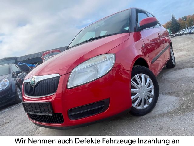 Skoda Fabia Winterfahrzeug TÜV NEU 8Fach Bereift