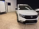 Dacia Sandero II Stepway Celebration - Dacia Sandero: Stepway Celebration
