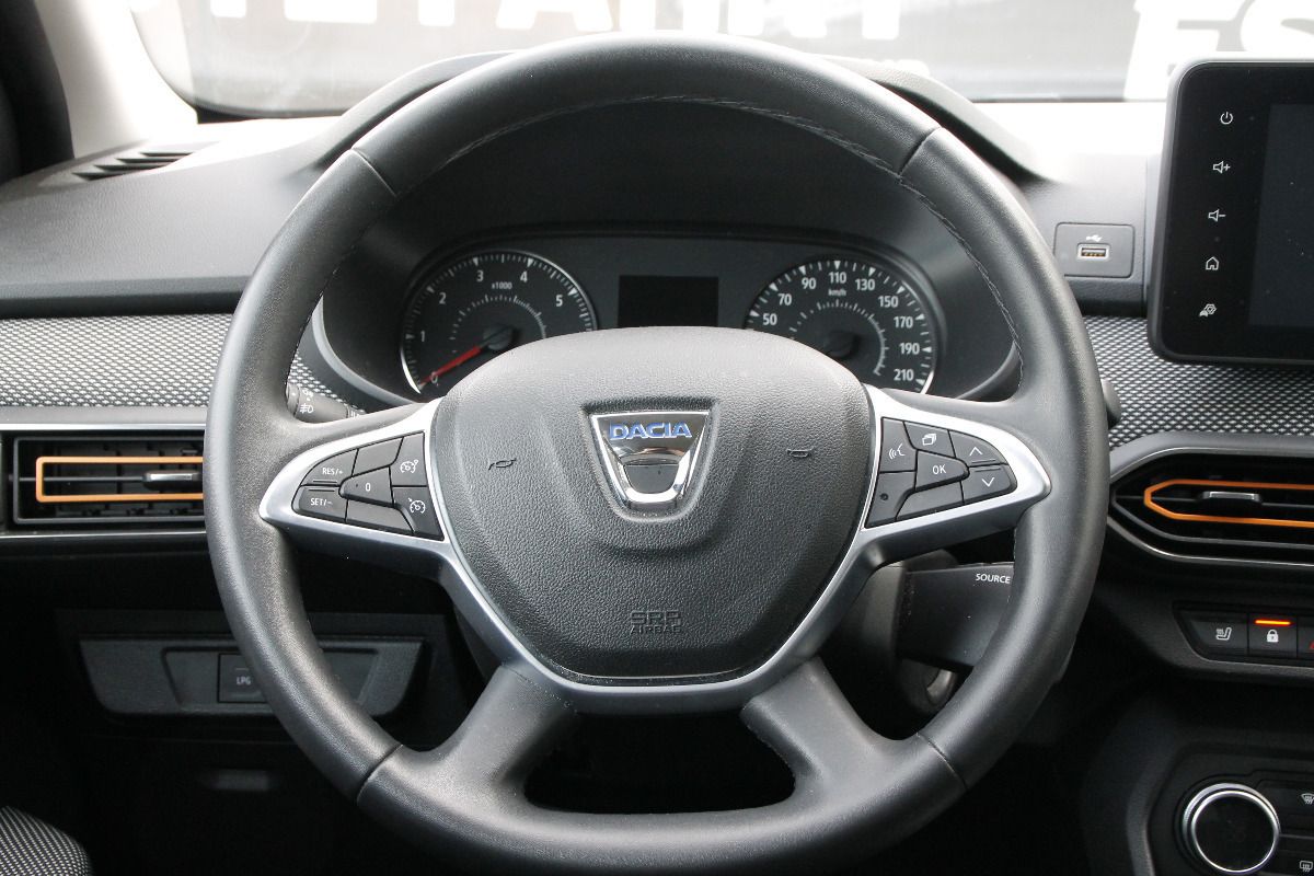 Fahrzeugabbildung Dacia Sandero III Stepway Comfort