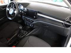 Fahrzeugabbildung Skoda Fabia 1.0 Ambition LED,Einparkhilfe,Top-Zustand