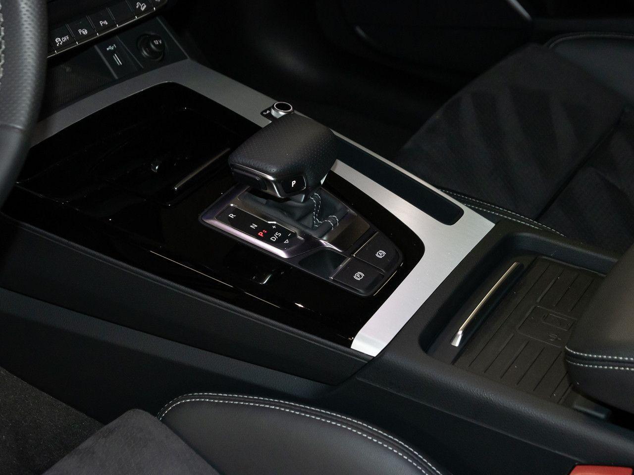 Audi Q5 50 TFSI e qu S line Matrix virtCo Pano 20"