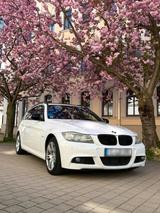 BMW E91 330D Xdrive M-Paket - BMW 330: Kombi, E91 330d