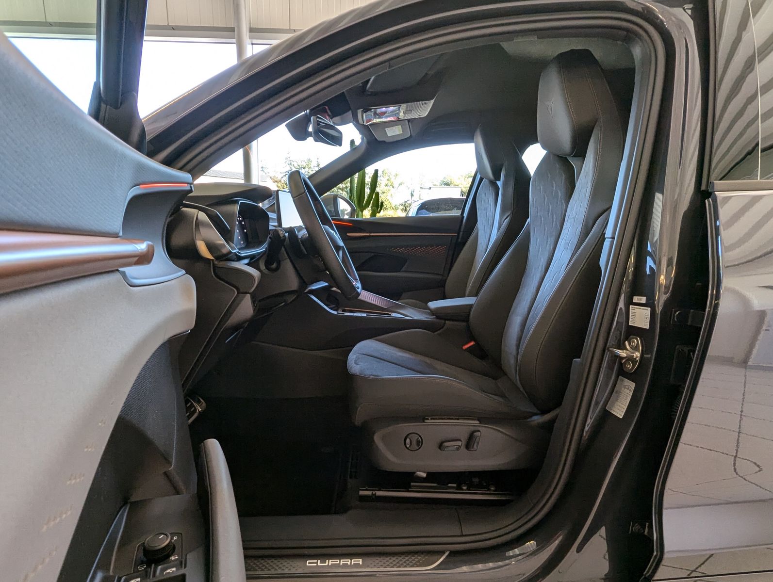 CUPRA Terramar 1.5 eTSI Dinamica Edge-Paket HUD 19" - Image 12