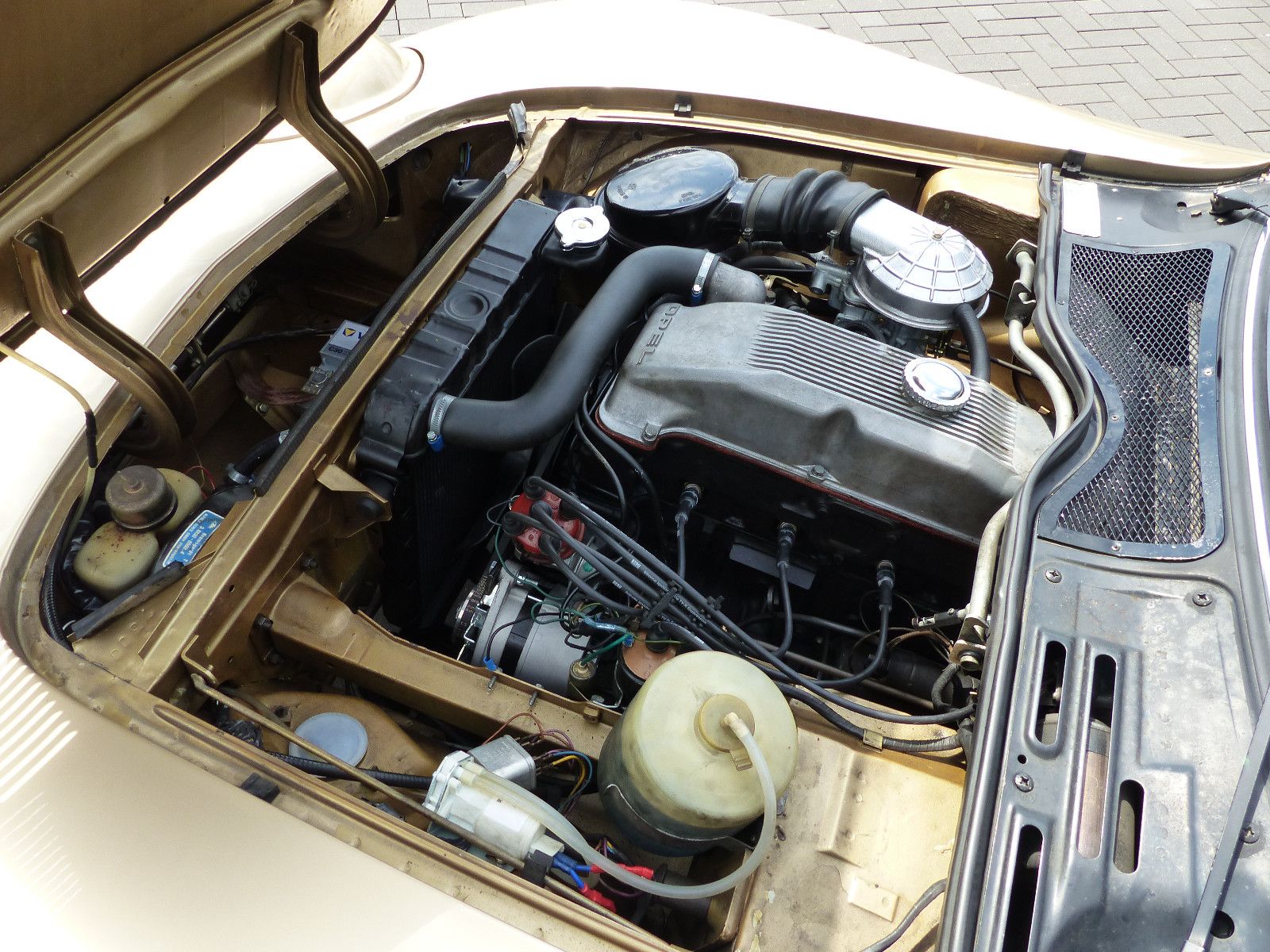 Fahrzeugabbildung Opel GT 1900 A L