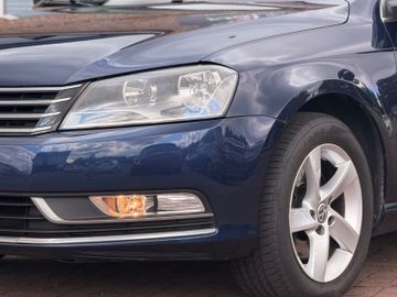 Volkswagen Passat Variant - 5
