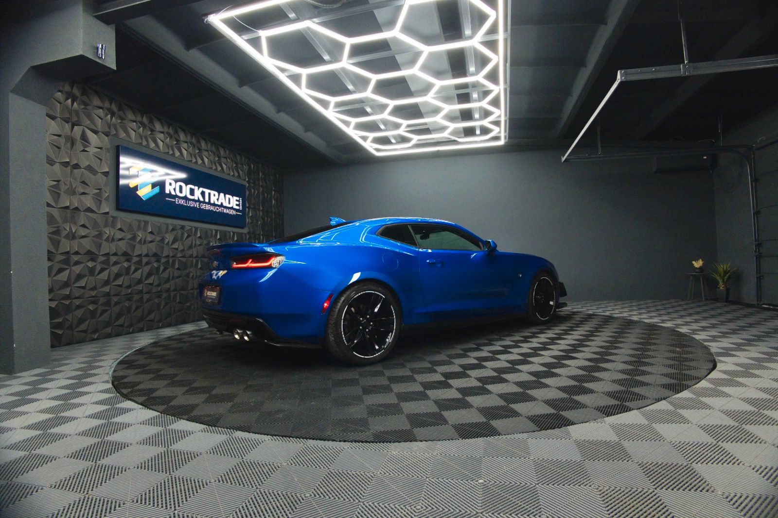 Fahrzeugabbildung Chevrolet Camaro 3.6 V6 Coupe ZL1 Performance *20 Zoll*LED