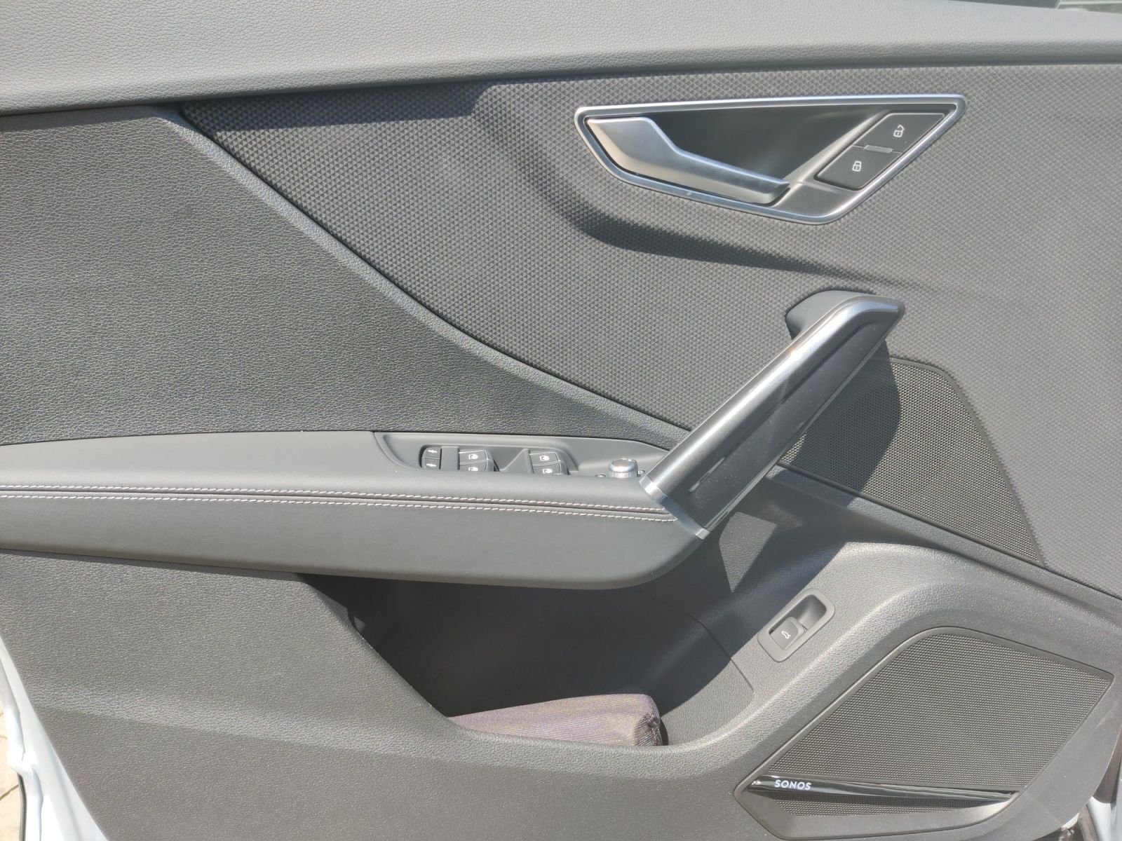 Audi SQ2 - Bild 13