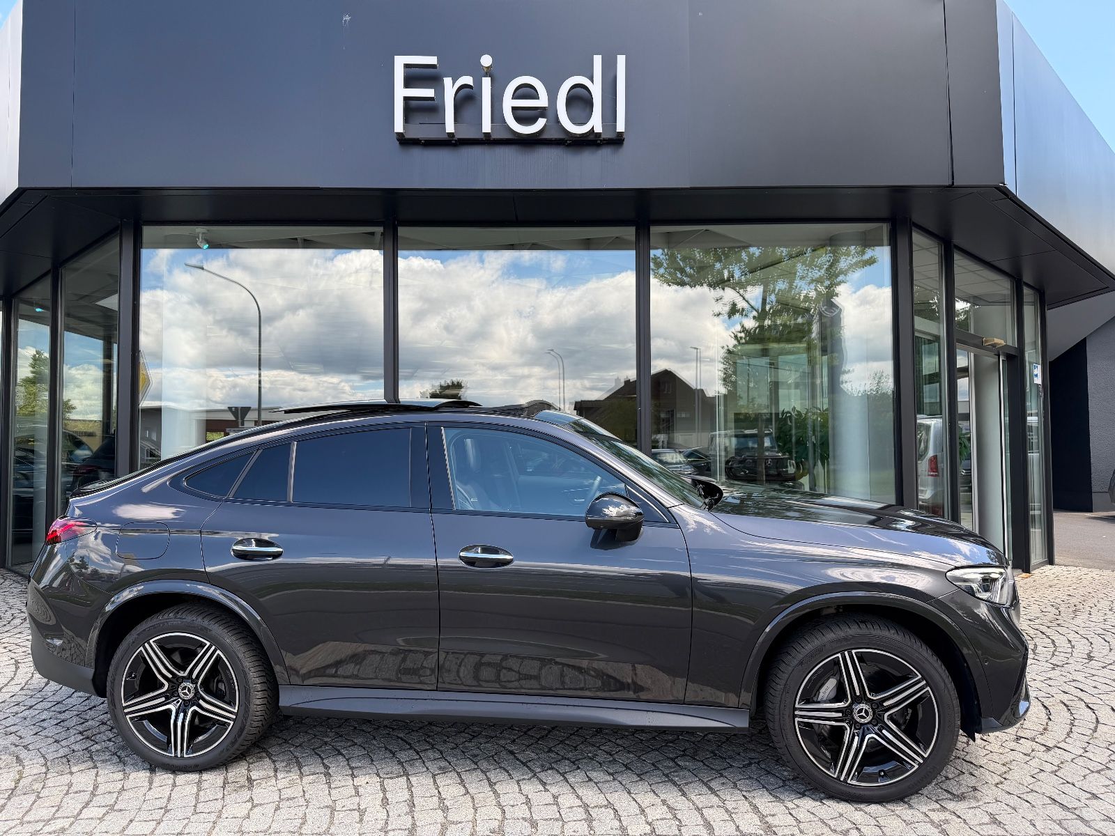 Mercedes-Benz GLC 300de 4M Coupe AMG Night AHK Pano Digi BUR foto 2