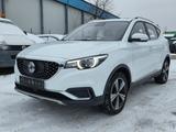 MG ZS 45kWh Luxury/PANO/LEDER/295 - MG ZS aus 2021