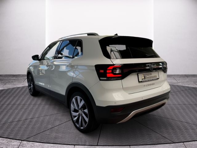 Fahrzeugabbildung Volkswagen T-Cross 1.5 TSI DSG STYLE NAVI KAMERA KESSY