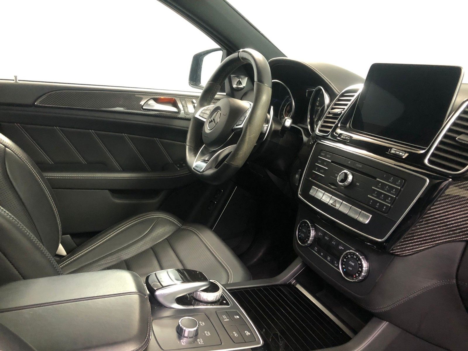 Fahrzeugabbildung Mercedes-Benz GLE 63 S 4MATIC Coupe*PANO*B&O SOUND*CARBON*VMAX